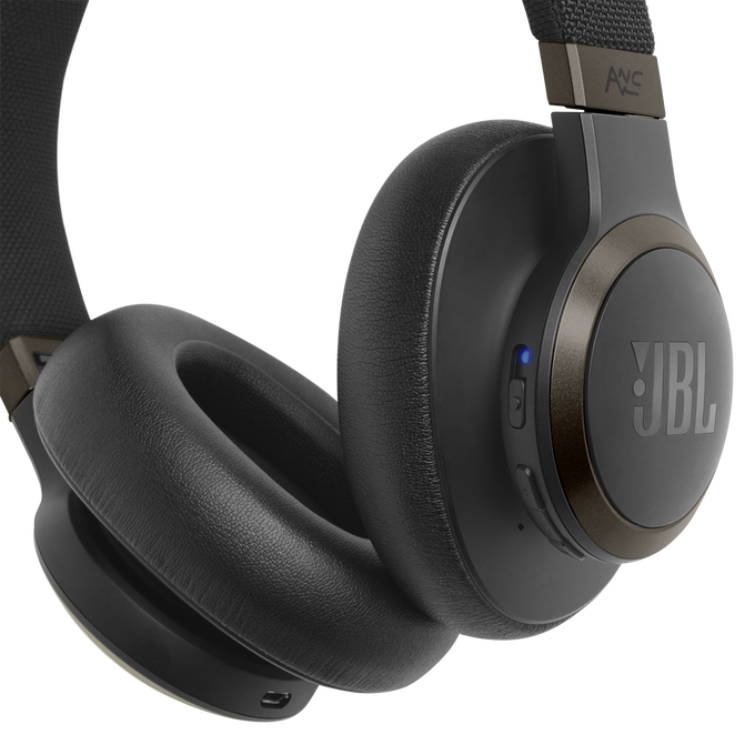 JBL Live 650BTNC - Black - Wireless Over-Ear Noise-Cancelling Headphones - Detailshot 4 image number null